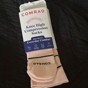 Comrad Knee High Compression Socks - Light Pink